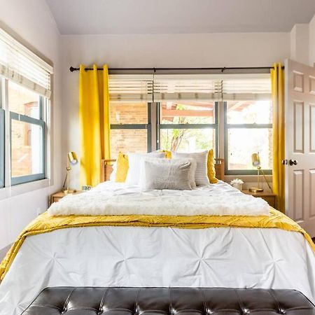 2Br Home W Parking Downtown Charm In Full Bloom! Tucson Exterior photo