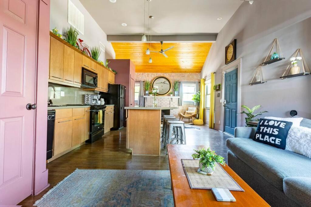 2Br Home W Parking Downtown Charm In Full Bloom! Tucson Exterior photo